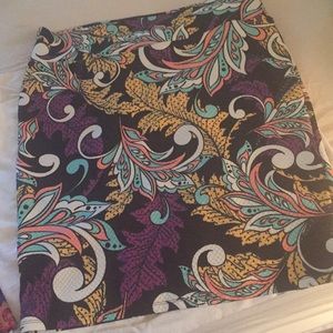 LuLaRoe EUC Cassie pencil skirt